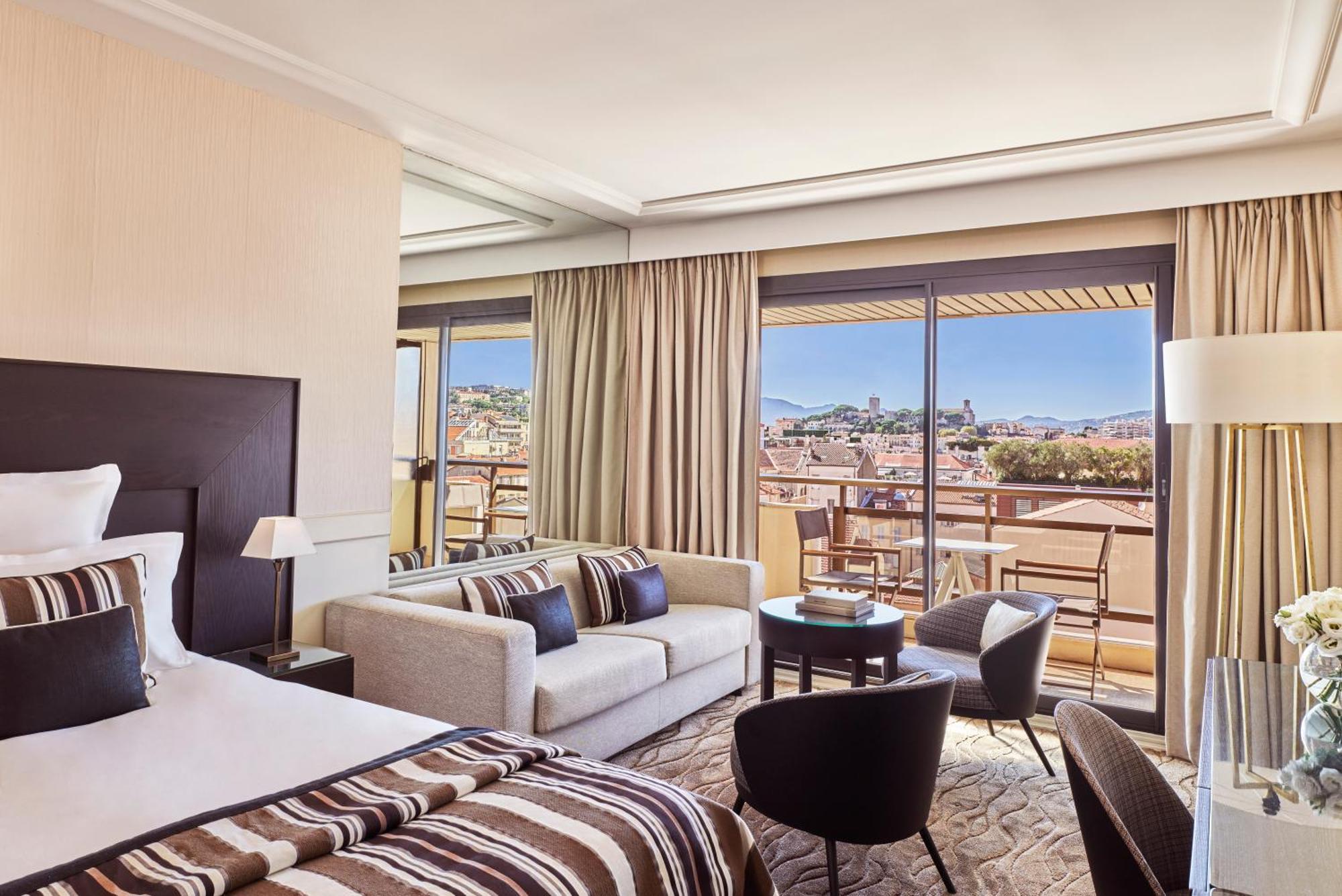 Hotel Barriere Le Gray D'Albion Cannes Exterior photo